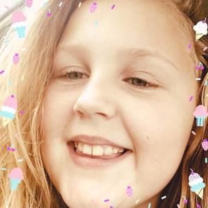 Meet your Posher, Lea